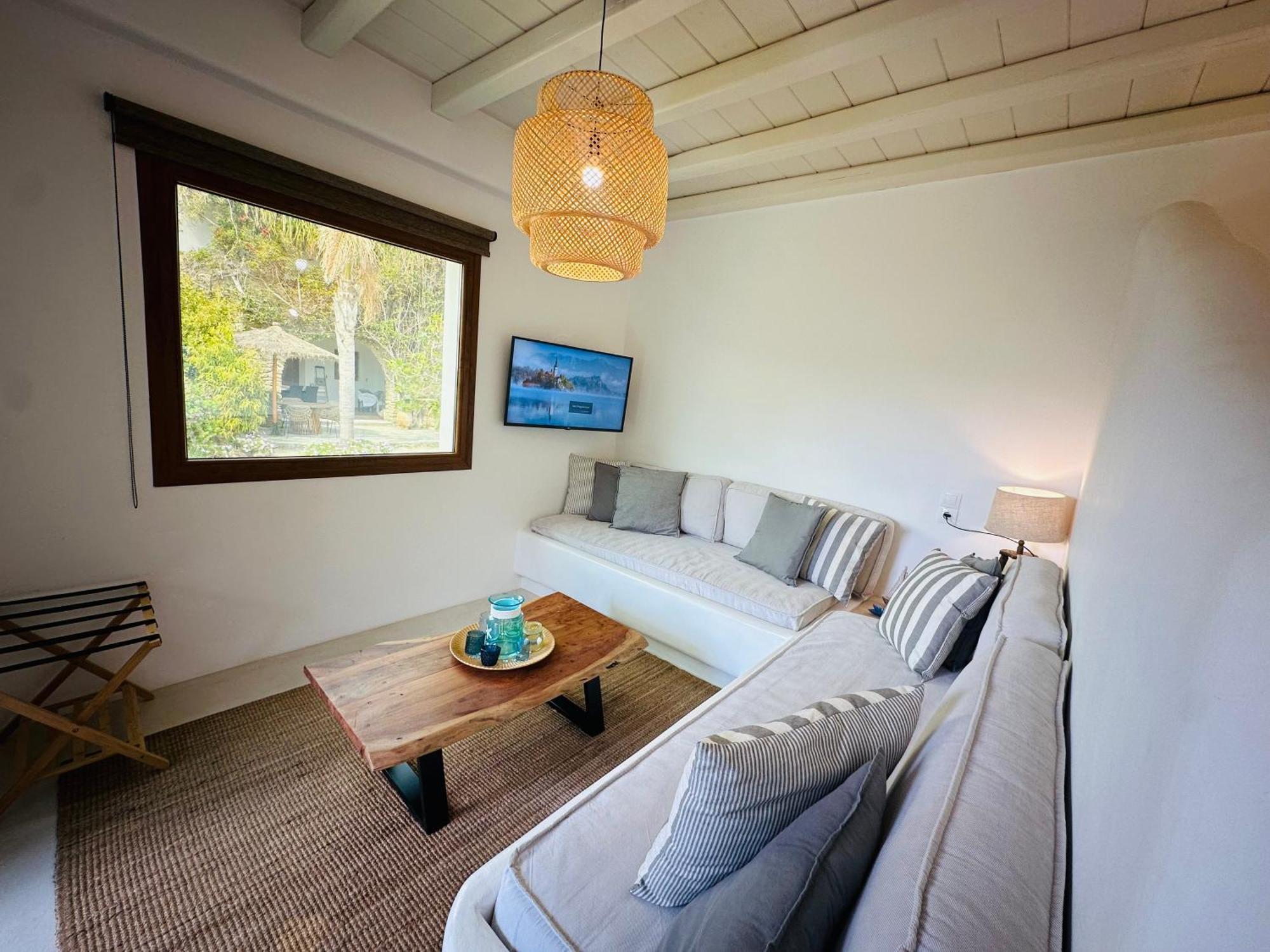 Divers House Agrari  ภายนอก รูปภาพ